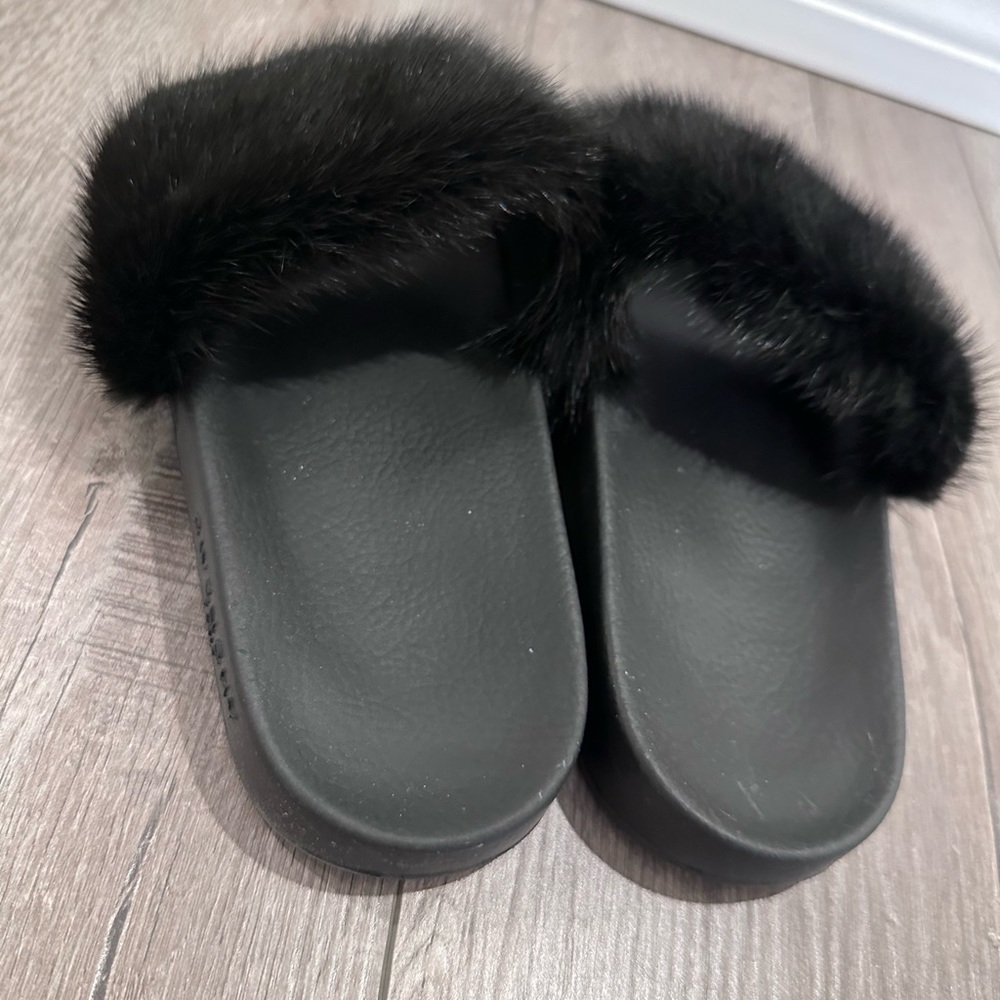 Givenchy slides - Picture 3 of 5